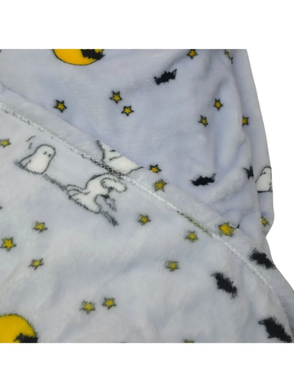 Peanuts Snoopy Halloween Velvetloft Throw Blanket 60
